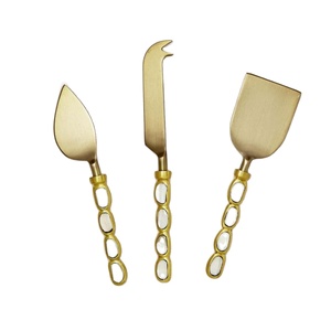 Coffrets de couteaux à fromage décoratifs de luxe pour mariages, couteaux à gâteaux et pâtisseries réutilisables, couverts à dessert sûrs pour les aliments, vente chaude - Product Image 1