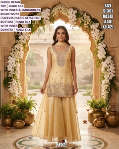 Kurti de fête pour femme en soie verte Royal Bloom, traditionnel, long jusqu'au sol - Product Image 2