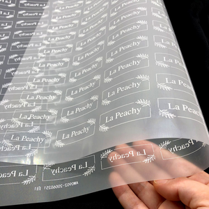 สติกเกอร์ติดเสื้อแบบรีดร้อนลายแฟชั่นสั่งทำพิเศษ พร้อมวัสดุ PET พิมพ์ลายด้วยเลเซอร์ สำหรับเสื้อยืด - Product Image 6