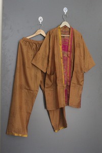 Ensemble pyjama kimono en soie pour femme, imprimé, en satin, doux, inspiré du sari, pour la nuit et la détente, vente en gros - Product Image 5