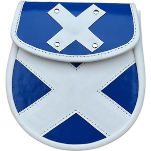 Traje Escocés Highland de Cuero Vegano Blanco con Cruz Escocesa Azul y Sporran con Cadena - ¡El Más Vendido! - Product Image 3