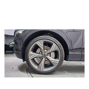 Genesis GV80 2.5T 2024, Gasolina, 2WD, con Caja de Cambios Automática, Asientos de Cuero, Cámara Trasera, 33,527 km, Volante a la Izquierda - Product Image 5