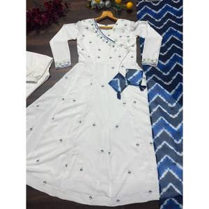 Hermoso Traje Anarkali Talla XS para Fiesta con Bordado de Hilo - Product Image 5