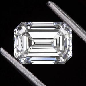 Bague et boucles d'oreilles en diamant CVD de laboratoire, pureté VVS-VS, taille émeraude, 10,30 carats, certifiées IGI, pour la création de bijoux - Product Image 3