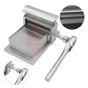 Machine à greffe cutanée chirurgicale en acier inoxydable, instrument dermatome pour la reconstruction des brûlures en chirurgie plastique - Product Image 1