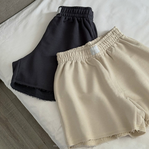 Shorts de yoga décontractés en coton respirant de haute qualité pour femmes, style streetwear, délavage acide, personnalisables OEM - Product Image 4