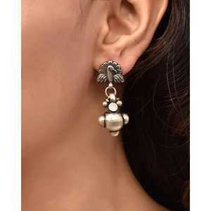 Boucles d'oreilles pendantes en argent Meera Jaipur Sanyukta Fashion - Product Image 1
