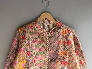 <b>Quilted</b> Cotton <b>Jacket</b> Women Floral <b>Pattern</b> Mandarin Collar Full Sleeve Autumn Regular Length Patch Pocket GIFT FOR HER - Product Image 4