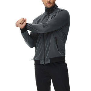 Conjunto Deportivo de Invierno de Alta Calidad con Cuello Alto, Diseño de Logotipo Personalizado, Transpirable y Ligero para Hombre - Product Image 3