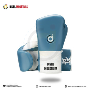 Gants de boxe de luxe de qualité supérieure, personnalisés, en cuir de vachette durable, super confortables, à lacets. - Product Image 1
