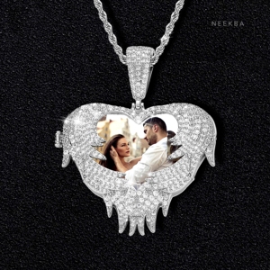 Pendentif Cœur Glacé avec Photo, Moissanite, Personnalisé, Portrait sur Mesure, en Argent 925 - Product Image 1