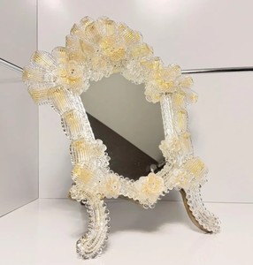 กระจกติดผนังแบบมีกรอบหรูหรา งานแฮนด์เมดจากเดลี โดย SN HANDICRAFTS - Product Image 1