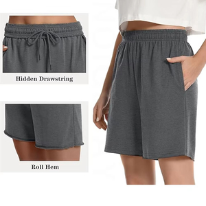 Shorts de Mujer Hechos a Medida, Lavados y Desgastados, Estilo Urbano, Retro, con Efecto Ácido, de Felpa - Product Image 2