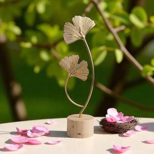 Elegante Adorno de Hoja de Ginkgo en Cobre y Oro Esterlino para Decoración del Hogar o Regalo de Cumpleaños - Product Image 3