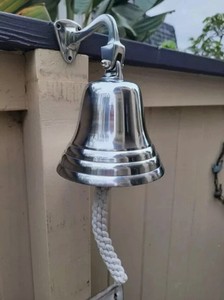 Campana de Barco de Latón de 20 mm para Montar en la Pared, Acabado Pulido, Adorno de Jardín para Exteriores, Resistente a la Intemperie, Campana de Puerta Náutica Tradicional - Product Image 2