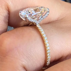 Anillo de Compromiso con Diamante Cultivado en Laboratorio de 3 Quilates, Corte Cojín, Certificado IGI, Halo Oculto, Claridad VS, Color EF, Oro Blanco de 14K - Product Image 4