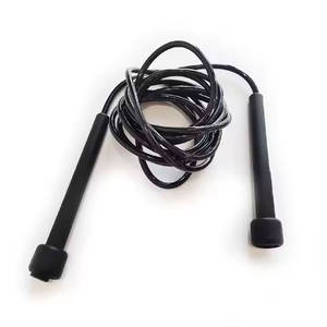 Cuerda de Saltar de PVC de Alta Calidad y Resistencia con Longitud Ajustable para Entrenamiento Cruzado y Ejercicios de Fuerza, Hecha en Pakistán - Product Image 1