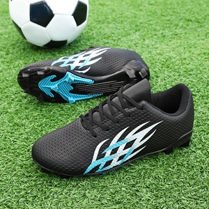 Botas de Fútbol de Alta Calidad para Niños, Antideslizantes, Resistentes al Desgaste, con Gráficos de Llamas, para Entrenamiento de Primavera - Product Image 4