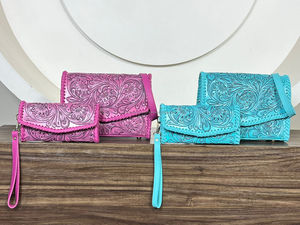 Conjunto de Bolso de Mano y Cartera de Cuero Vacuno Hecho a Mano de Diseño Moderno, Conjunto Combinado de Dos Piezas Elegante para Mujer - Product Image 5