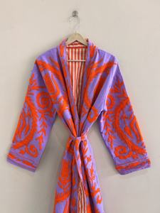 Kimono largo de algodón con acabado morado y naranja, estilo bohemio étnico indio, hecho a mano con estampado floral, tres cuartos, para mujer. - Product Image 2