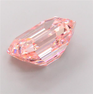 Diamant rose vif de 8,53 carats, taille émeraude, cultivé en laboratoire, CVD, IGI, VVS2, excellente qualité de polissage, symétrie parfaite, diamant non monté pour les acheteurs de joaillerie fine - Product Image 6