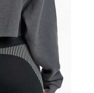 Sweat à capuche zippé pour femme de haute qualité, personnalisé, 100% coton biologique, avec épaules tombantes et manches doublées - Product Image 5