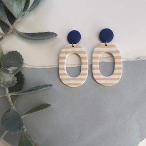 Handcrafted <b>Resin</b> <b>Earrings</b> Lightweight with Smooth Polish Trendy Design Durable Quality for Fashion Jewellery Beading Supplies - Product Image 1