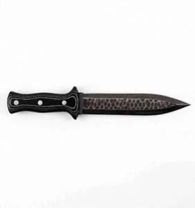 Outil utilitaire extérieur en acier à haute teneur en carbone forgé à la main avec manche en G10 noir - Product Image 1