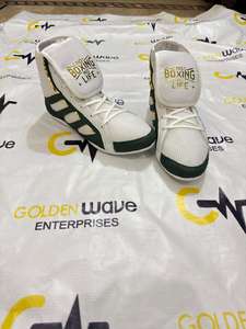 Chaussures de boxe professionnelles sur mesure No Boxing No Life, respirantes, de haute qualité, confortables, durables, violettes et blanches, antidérapantes - Product Image 1