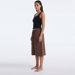 Pantalones Cortos de Felpa Gruesa para Mujer, Estilo Baggy, Largos hasta la Rodilla, con Bordado Desgastado, 450 GSM, de Tejido Terry - Product Image 3