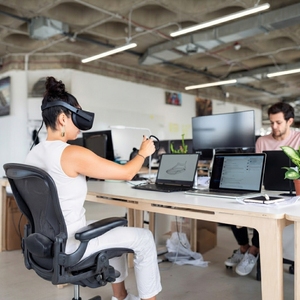 UNIVENTURE : Programmes d'engagement du public et systèmes de gestion de vision dynamique pour les directeurs créatifs des entreprises - Product Image 5