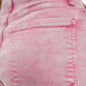 Jeans Cortos de Mezclilla para Mujer, Nuevos, con Bolsillos, Lavado Ácido, para Uso Casual, Servicio OEM - Product Image 4