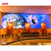 Mur vidéo LED intérieur créatif et attrayant P2.5 avec une luminosité de 1200 cd et une garantie de 5 ans pour les salles d'exposition