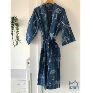 Albornoz Kantha de algodón índigo indio con estampado de bloques a mano, Kimono de algodón con estampado de palmeras, albornoz envolvente - Product Image 1