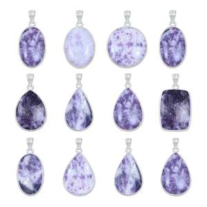 Collar con Colgante de Diseño Bohemio Vintage, Hecho a Mano con Lepidolita y Latón, con Múltiples Formas, Unisex, Chapado en Oro - Product Image 1