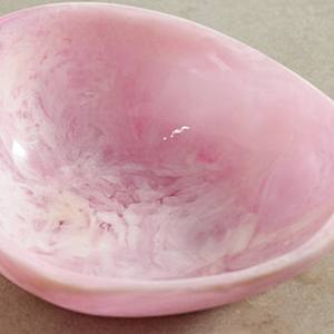 Vaisselle de luxe en résine polie, écologique, d'origine indienne, design moderne, compatible lave-vaisselle, pour fêtes et événements. - Product Image 5