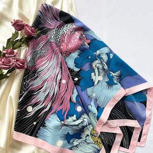 Écharpe bandana en soie de haute qualité, foulard pour cheveux, foulard pour le cou, toucher satiné doux, imprimé, écharpe de créateur pour femmes, idée cadeau de luxe - Product Image 3