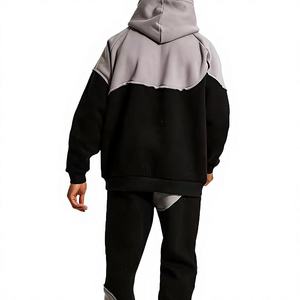 Ensemble de survêtement décontracté oversize pour homme, avec logo personnalisé, nouveau style 2026, tenue de sport tendance, veste et pantalon légers pour l'entraînement - Product Image 2