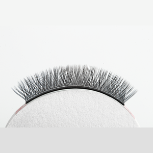 ขนตาปลอม Charmlash แบบสำเร็จรูป YY Lash Fans คุณภาพสูง ถาดขนตาแบบผสมความยาว ขนตา YY ใย PBT เยอรมัน ใช้งานง่าย ให้ลุคหนาเป็นธรรมชาติ - Product Image 1