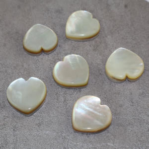 White Mother Of Pearl Gemstone <b>Heart</b> <b>Shape</b> Cabochon Loose Stone Free Size Jewellery Making Supply Wholesale Bulk Manufacturer - Product Image 5