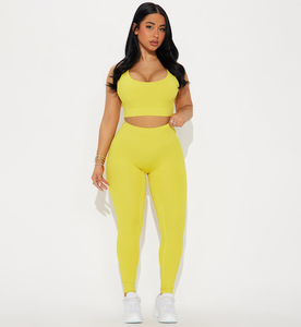 Ensemble de yoga pour femmes, nouveau design, haute qualité, sans couture, respirant, tissu écologique SMART FABRIC, 2 pièces, bretelles racerback, polyester/nylon - Product Image 1