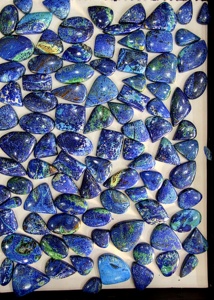 Cabujón de Azurita y Malaquita Natural |   Piedras Preciosas Sueltas de Alta Calidad, Pulimentadas, de Formas Mixtas, 18-40 mm, 5-16 g |   Venta al por Mayor de Gemas Nk - Product Image 3