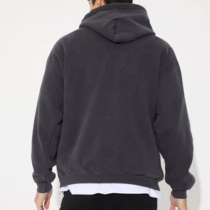 Sweat à capuche en coton personnalisé OEM avec poche kangourou brodée et imprimée, style streetwear décontracté pour hommes à prix abordable - Product Image 6