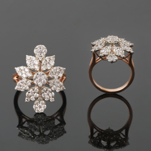 Rose <b>Gold</b> Diamond Flower <b>Cocktail</b> <b>Ring</b> Women's Luxury Engagement <b>Ring</b> - Product Image 2