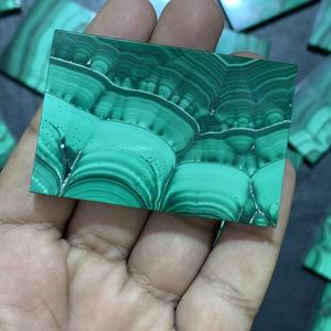 Piedras de malaquita verde sueltas de forma Rectangular de gran tamaño Natural certificadas por IGI de alta calidad para la fabricación de joyas - Product Image 1