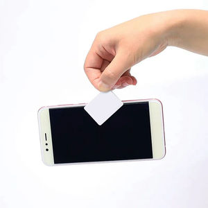 Autocollants personnalisés en vinyle découpé à l'emporte-pièce, imperméables, avec impression de logo, autocollants de pare-chocs, rouleaux d'autocollants avec logo imprimé - Product Image 6