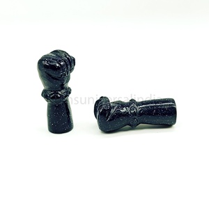 Black Sunstone Fist Figa Shape Hand Talled Gemstone Charms Venta al por mayor Sunstone Hand of Fatima Tallas para la fabricación de joyas a granel - Product Image 4