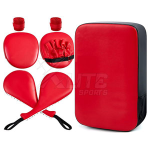Almohadilla de entrenamiento de cuero de primera calidad con costuras reforzadas para entrenamiento profesional en gimnasios y ejercicios intensivos diarios. - Product Image 1
