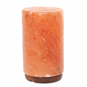 Lampe cylindrique en sel rose de l'Himalaya naturel, décoration minimaliste, pièce maîtresse - Product Image 1