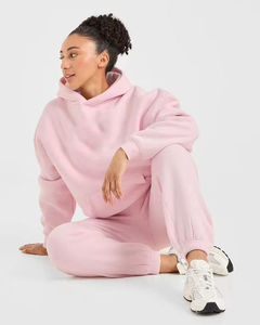 Sudadera con Capucha Larga de Invierno para Mujer, Marca Privada, Tela de Terciopelo, Cálida y Acogedora, Logotipo Frontal, Corte Holgado, Estilo Urbano Informal - Product Image 2